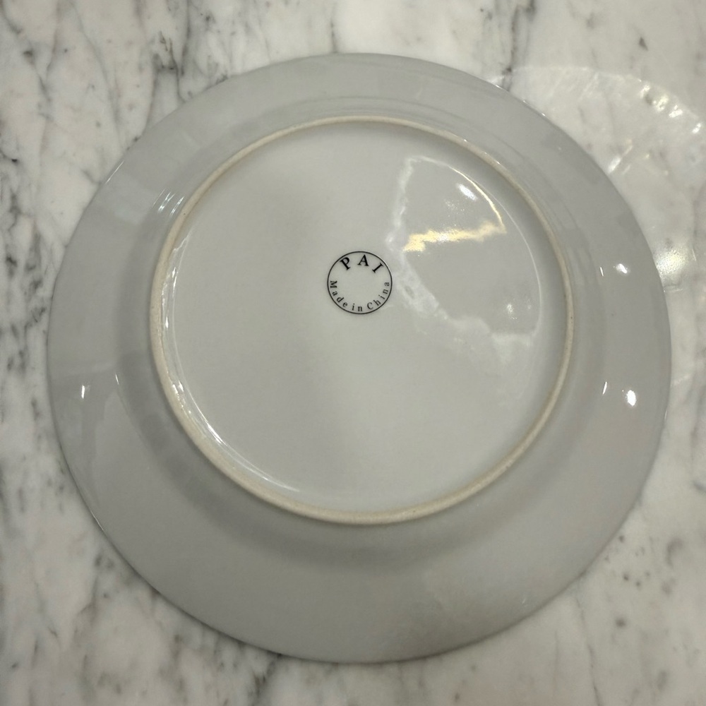 NEW Set of 3 PAI Festive Plaid Holiday Christmas Present China Plates - Picture 6 of 6